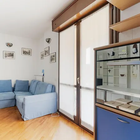 Apartman Guesthost - Chiesa Rossa Comfy